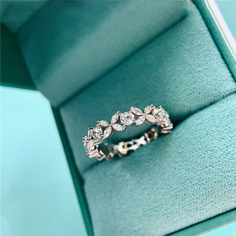 Leaf and Horse-eye Diamond Ring for Women Fashion Jewelry
