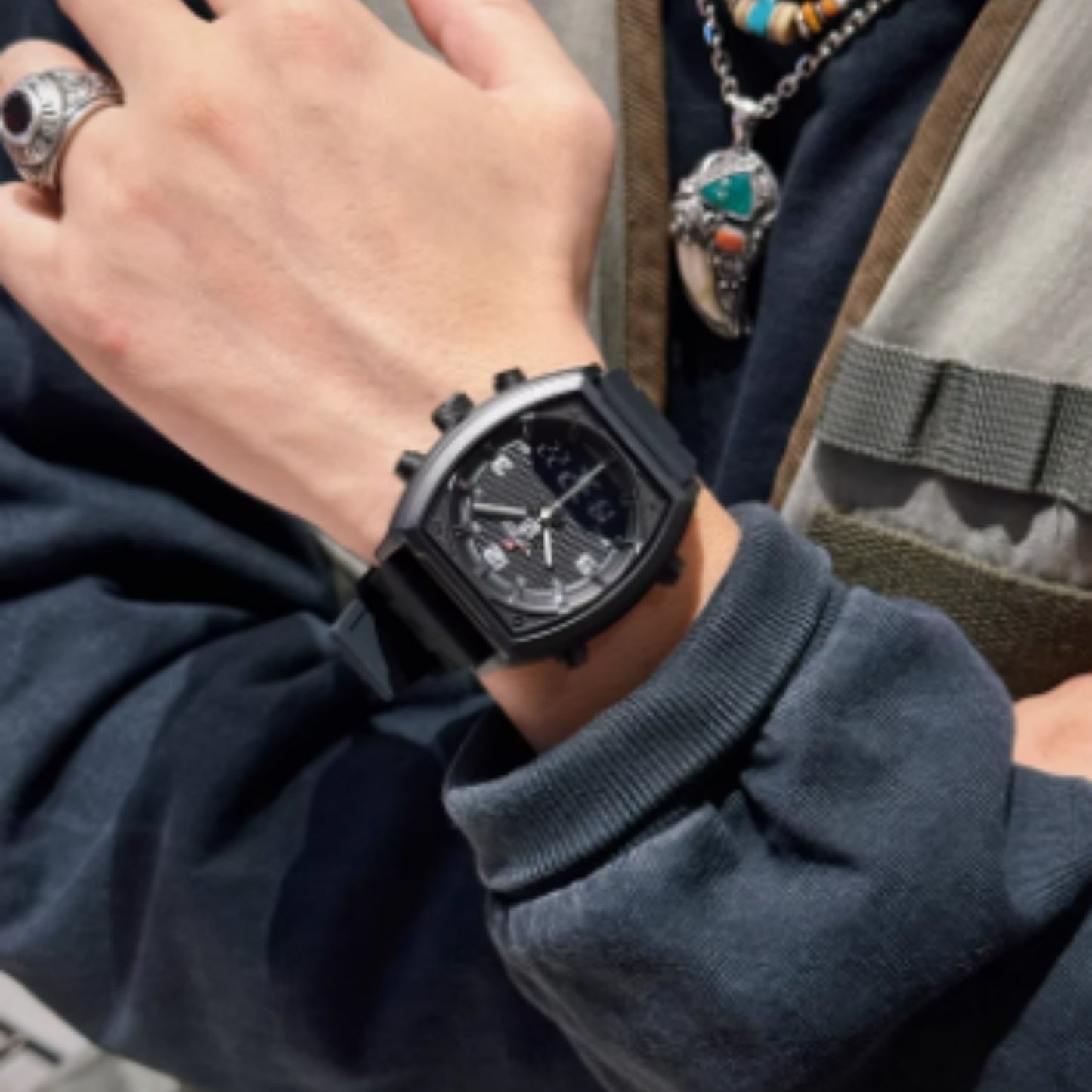 Men's Watch Quartz Watch Sports Electronic Watch Global swanky 2
