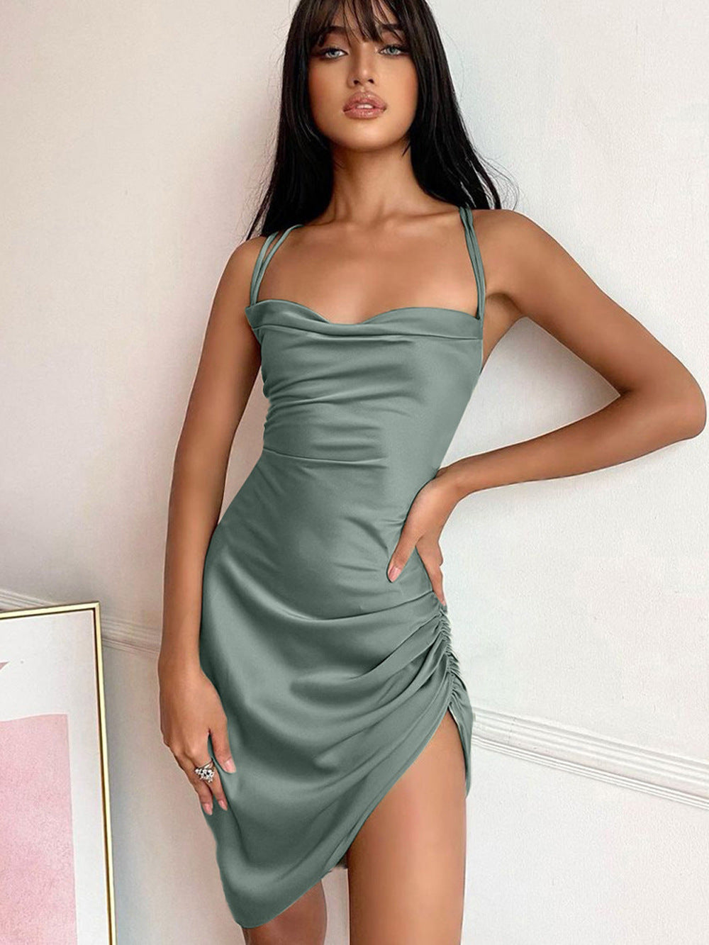 A fashionable solid-color halter dress