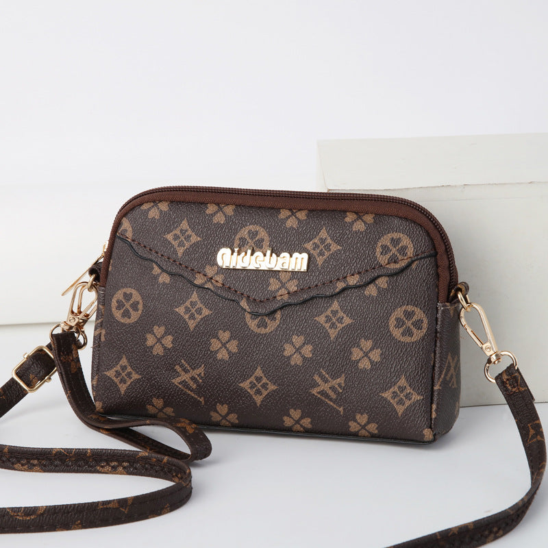 A single-shoulder bag for women to carry diagonally