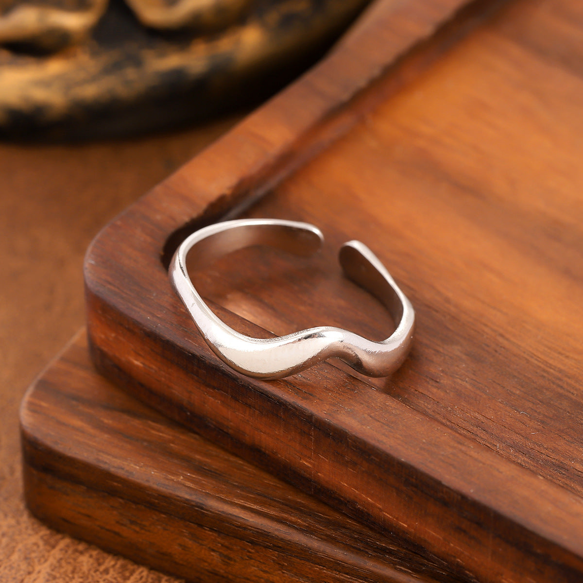 Adjustable Wave Pattern Stainless Steel Ring