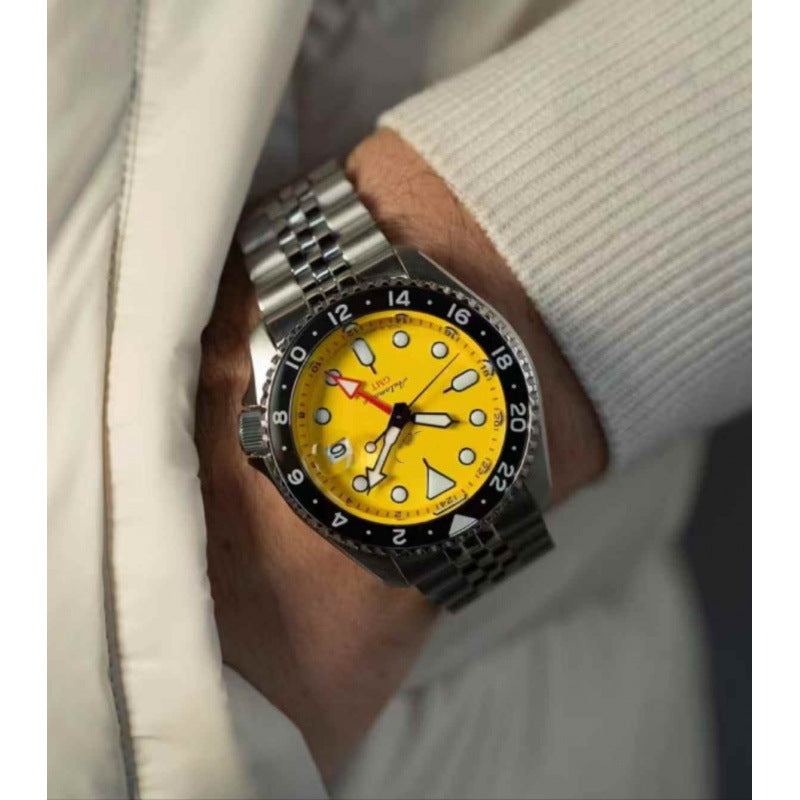 Business Quartz Watch with Interchangeable Straps