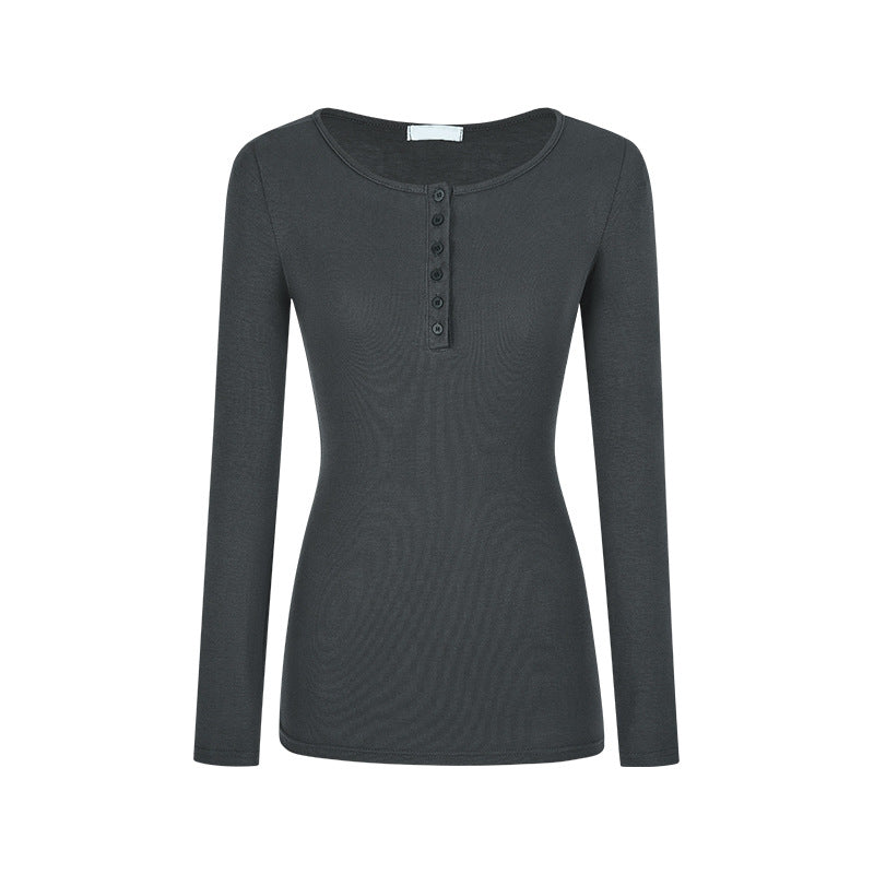 Button-fitted long-sleeved base layer