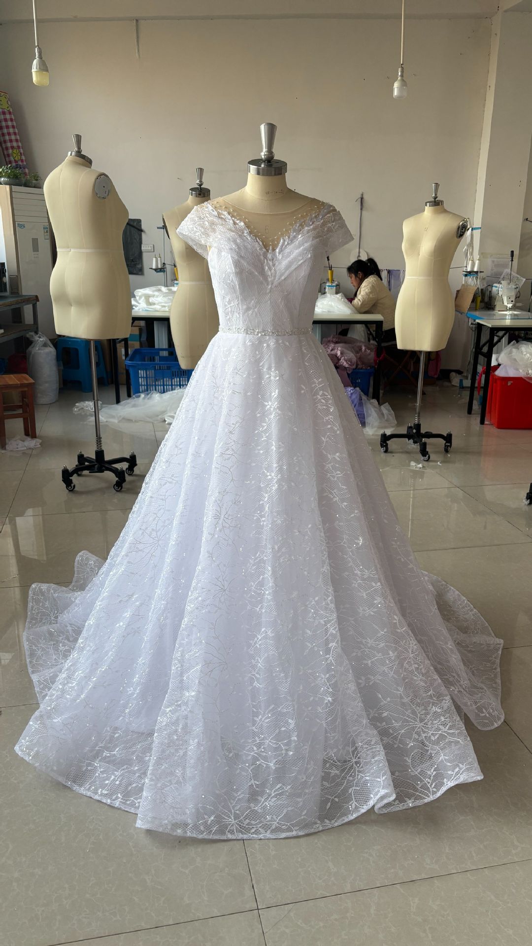 Off-Shoulder Light Wedding Dress Beautiful Bridal Veil Lace