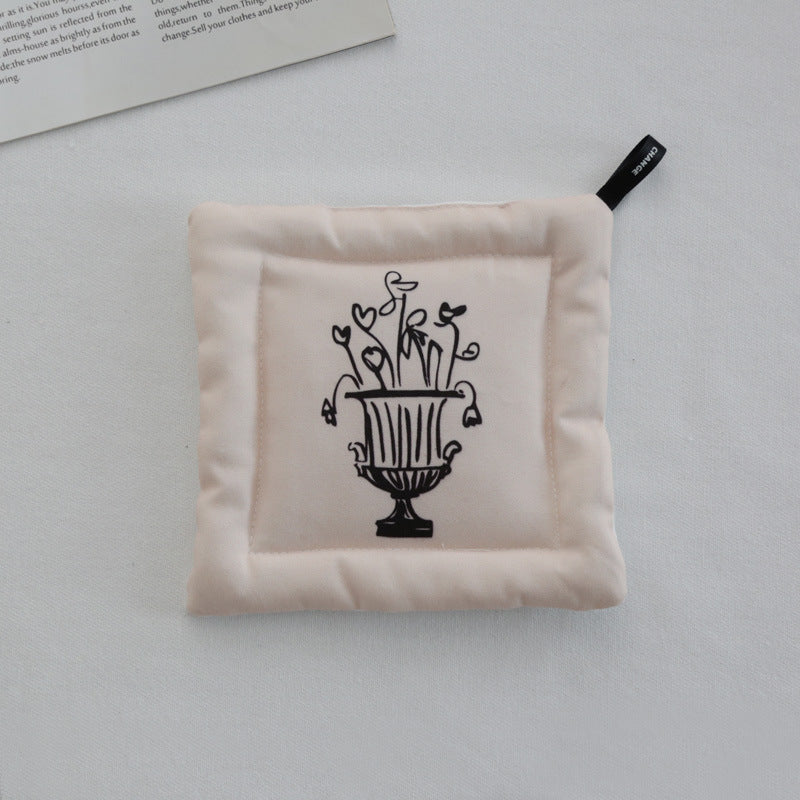 Cotton fabric heat insulation pad