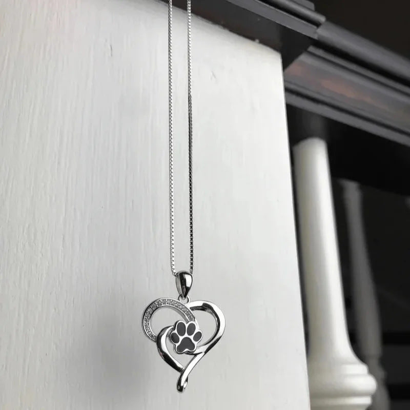 Cute Kitten Paw Heart Footprint Clavicle Necklace