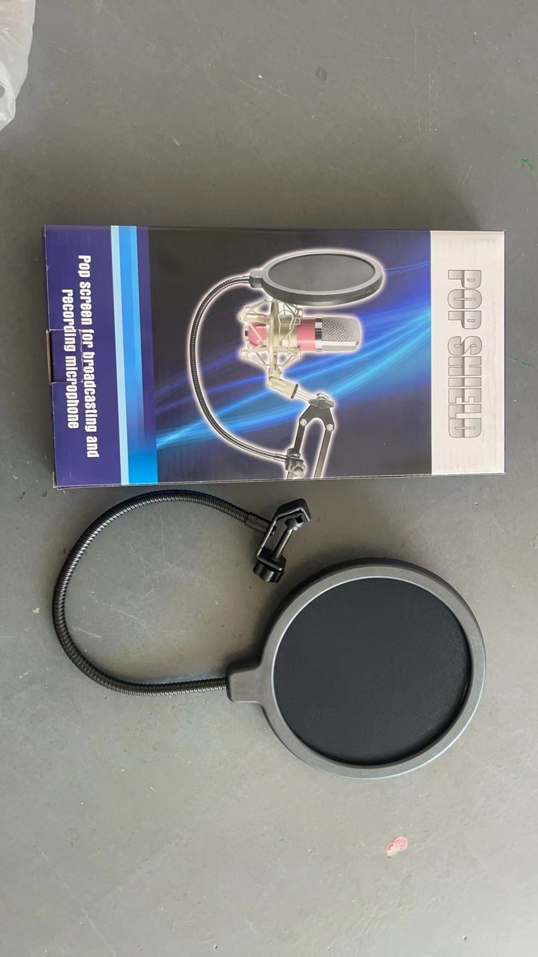 Dual-Layer Microphone Windscreen