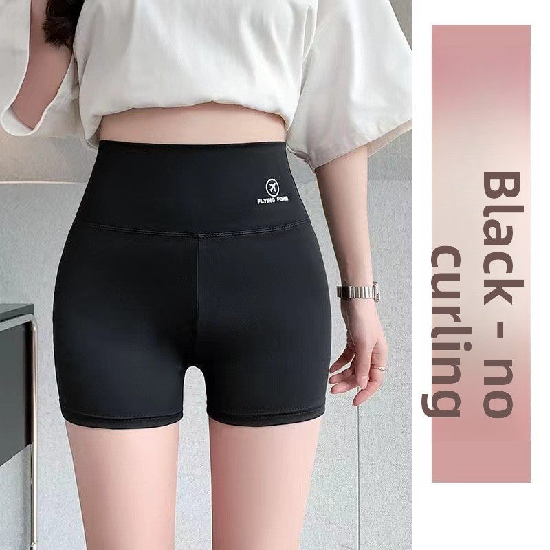 Elastic sports shorts for women