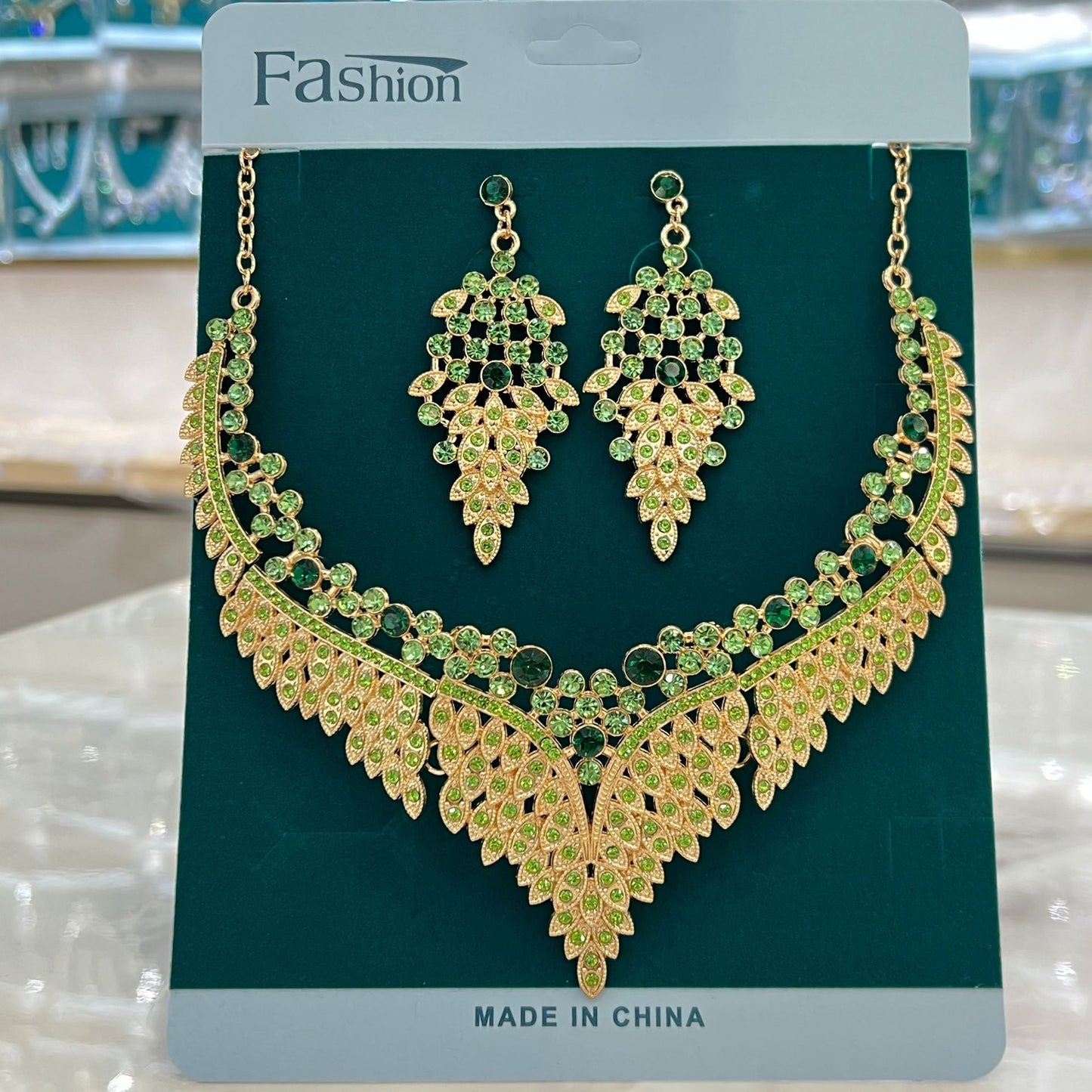Exaggerated Court Style Necklace Earrings