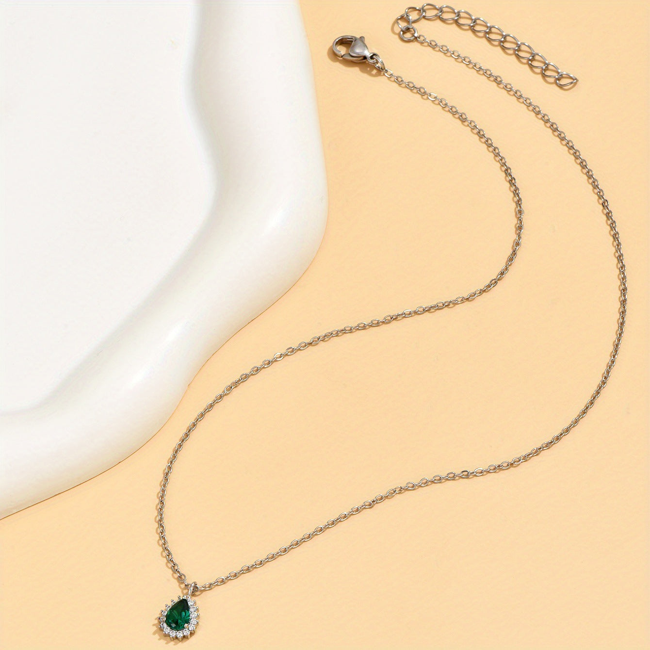 French-style gold-plated copper necklace