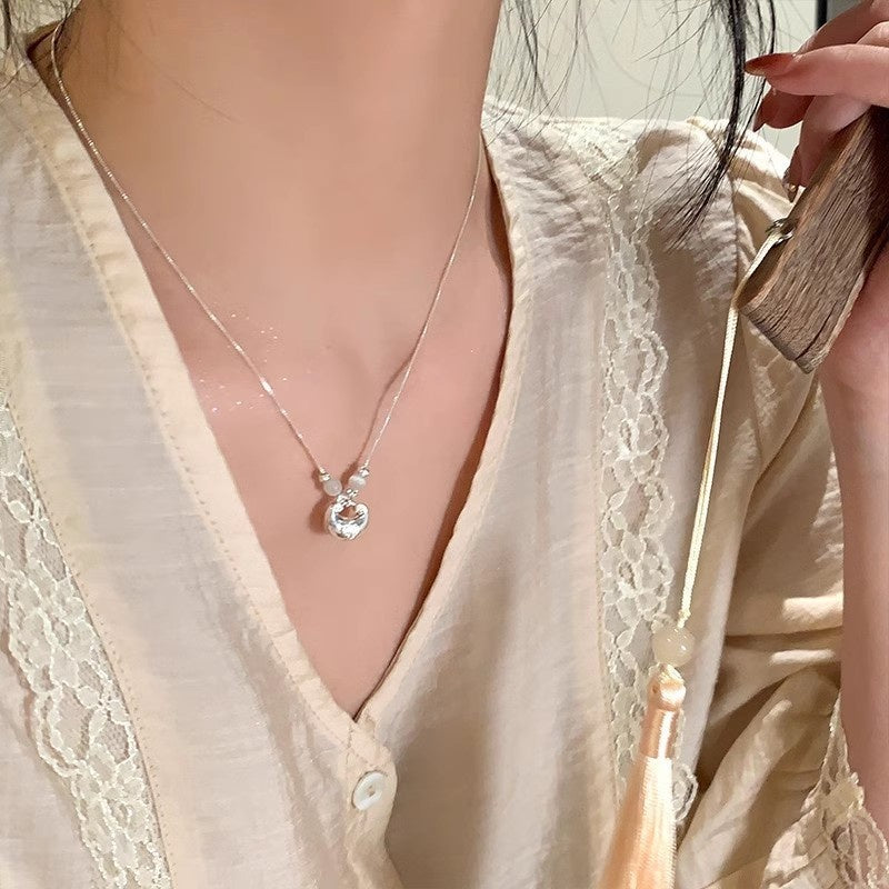 French Vintage Rose Pearl Necklace for Women