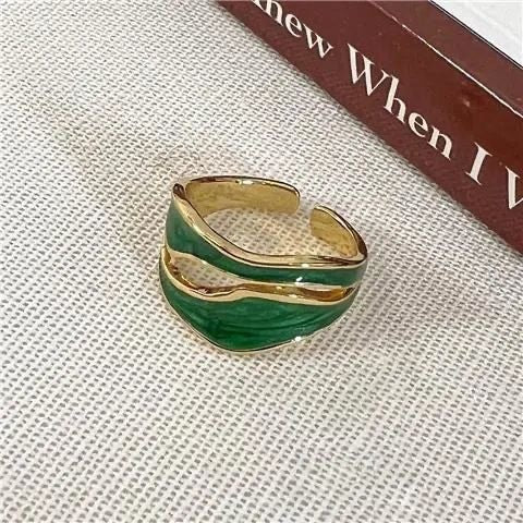 Geometric Double Layer Hollow Ring