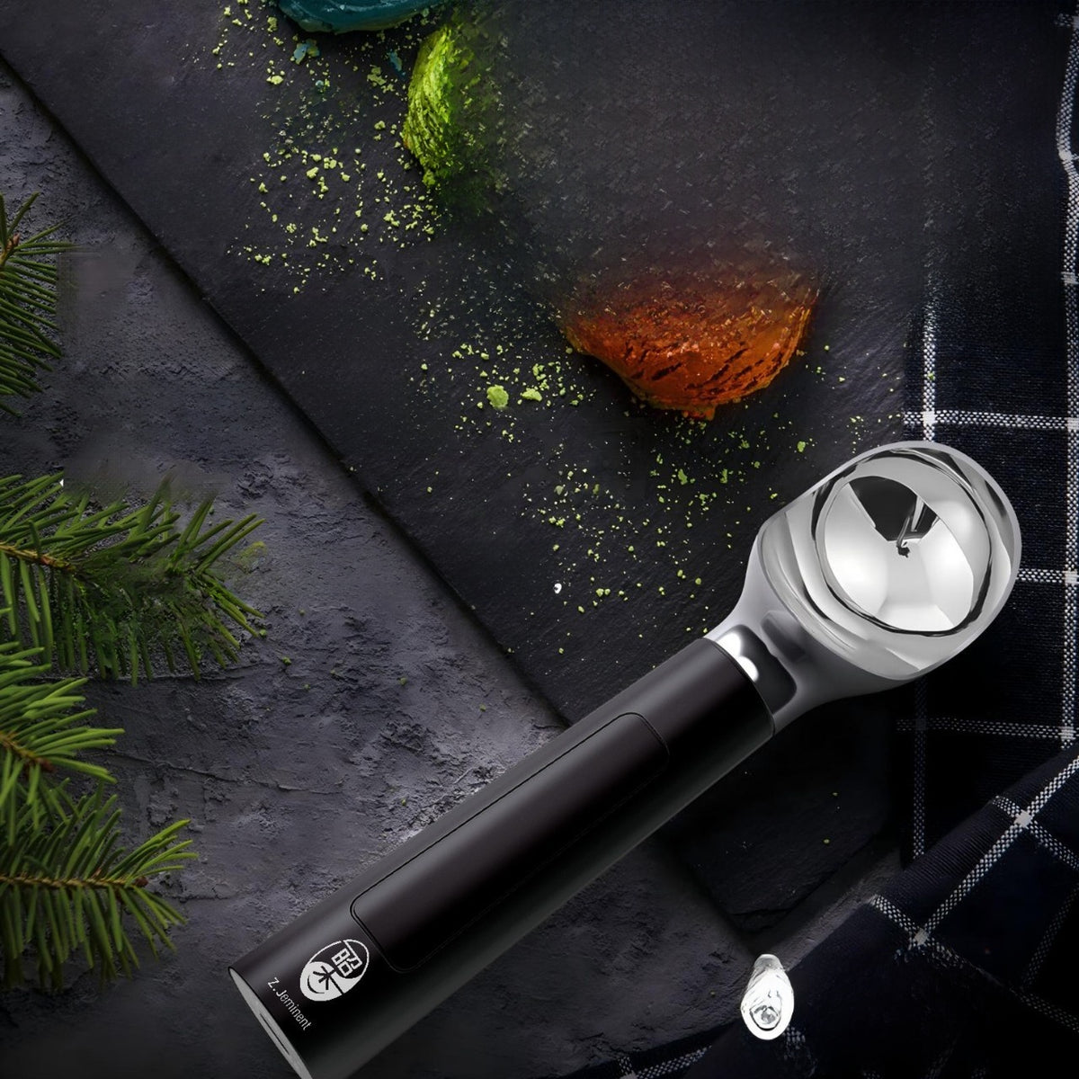 Heated ice cream scoop
