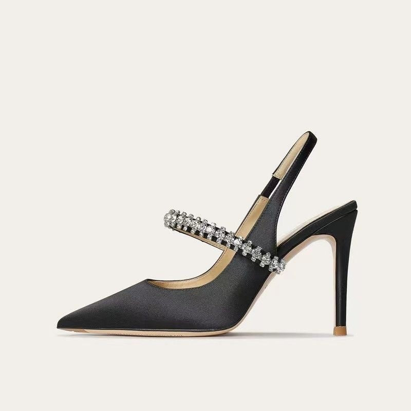 High-heeled shoes