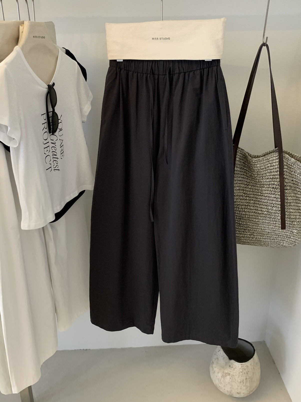 High-quality casual trousers with excellent drape, versatile styling, and multiple color options