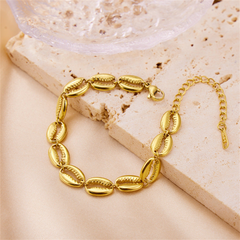 Hollow shell design neck chain