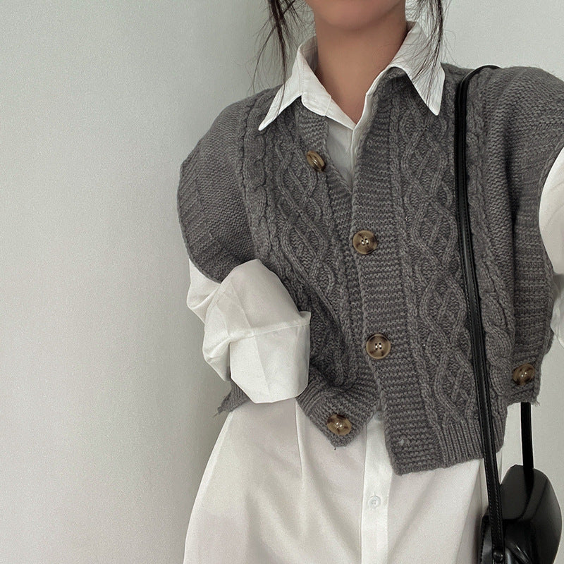 Knitted sleeveless vest