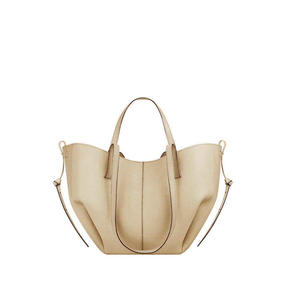 Leather large-capacity tote bag