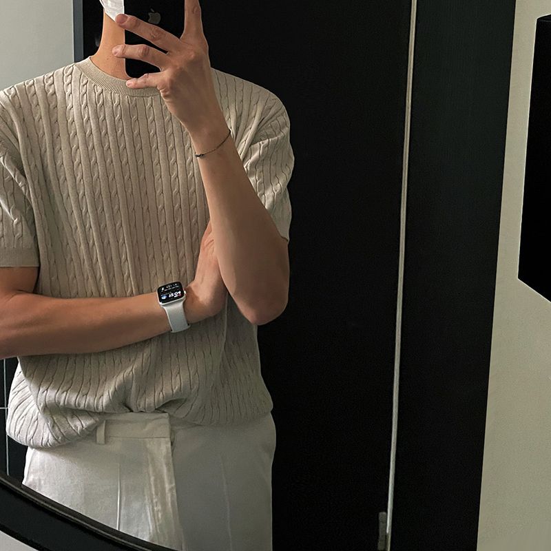 Loose round-neck knitted T-shirt
