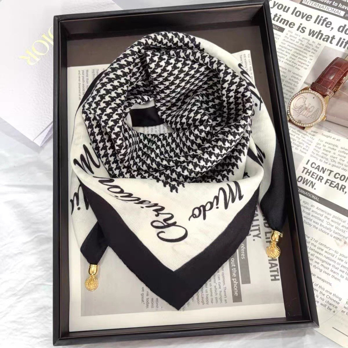 Magnetic Buckle Cotton Blend Square Scarf