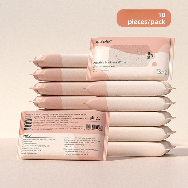 Mini Portable Wet Wipes Pack