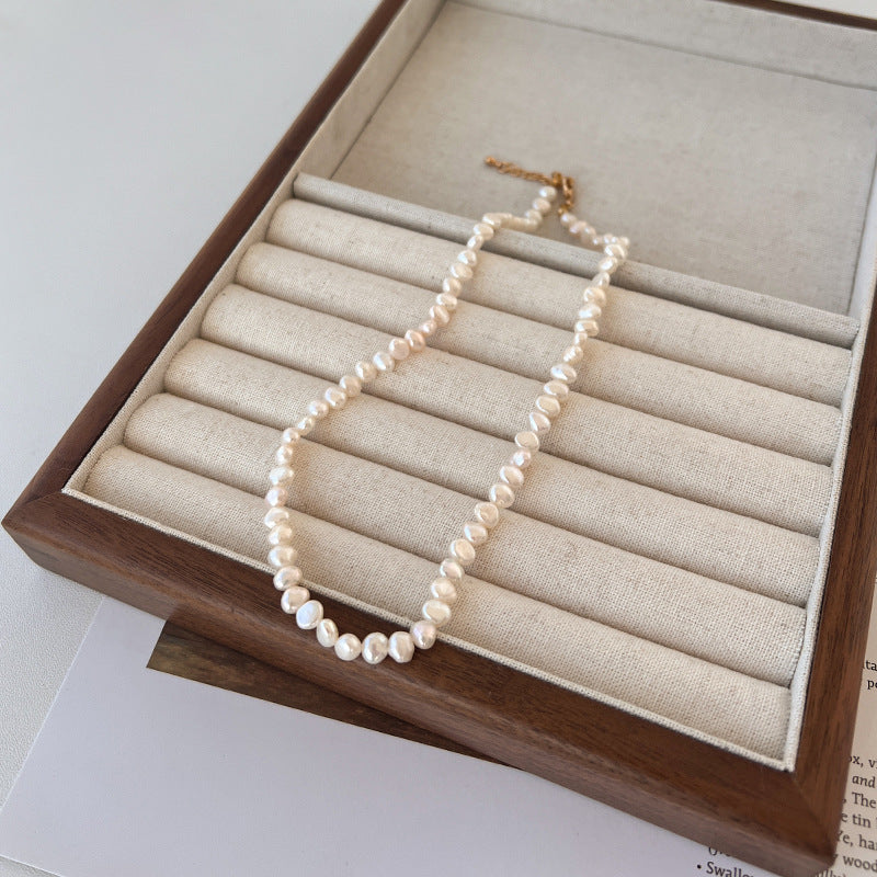Natural freshwater pearl necklace