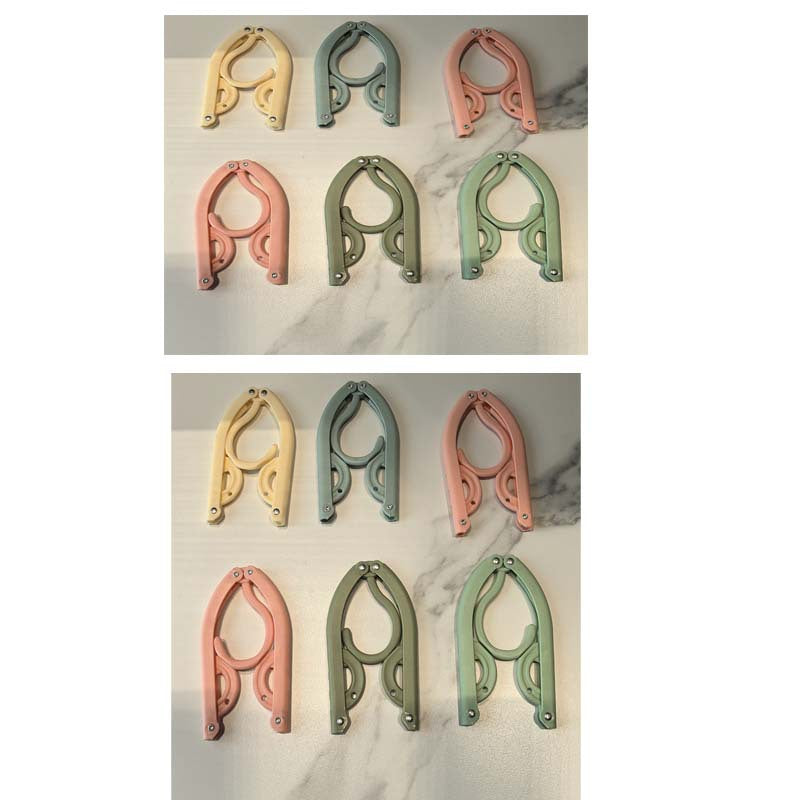 Portable Elastic Clothes Drying Rope with Clips