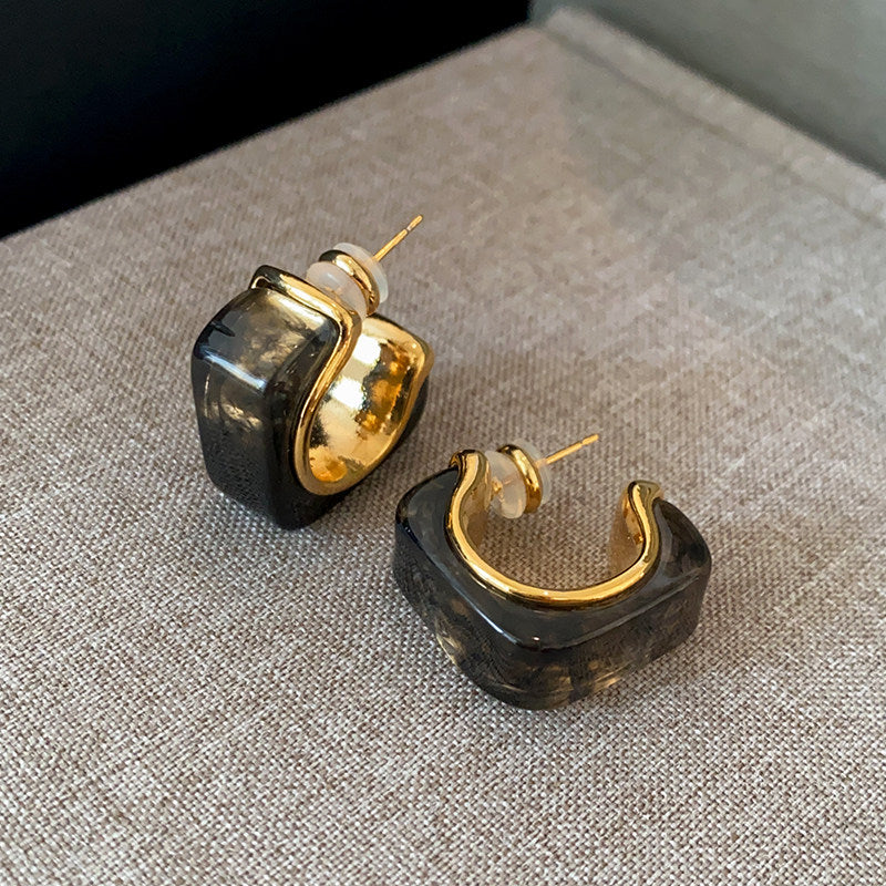 resin earrings