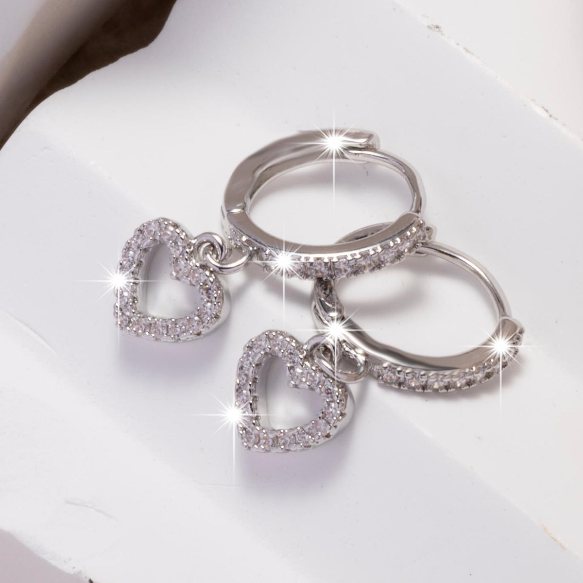 Retro Simple Heart Pendant Earrings