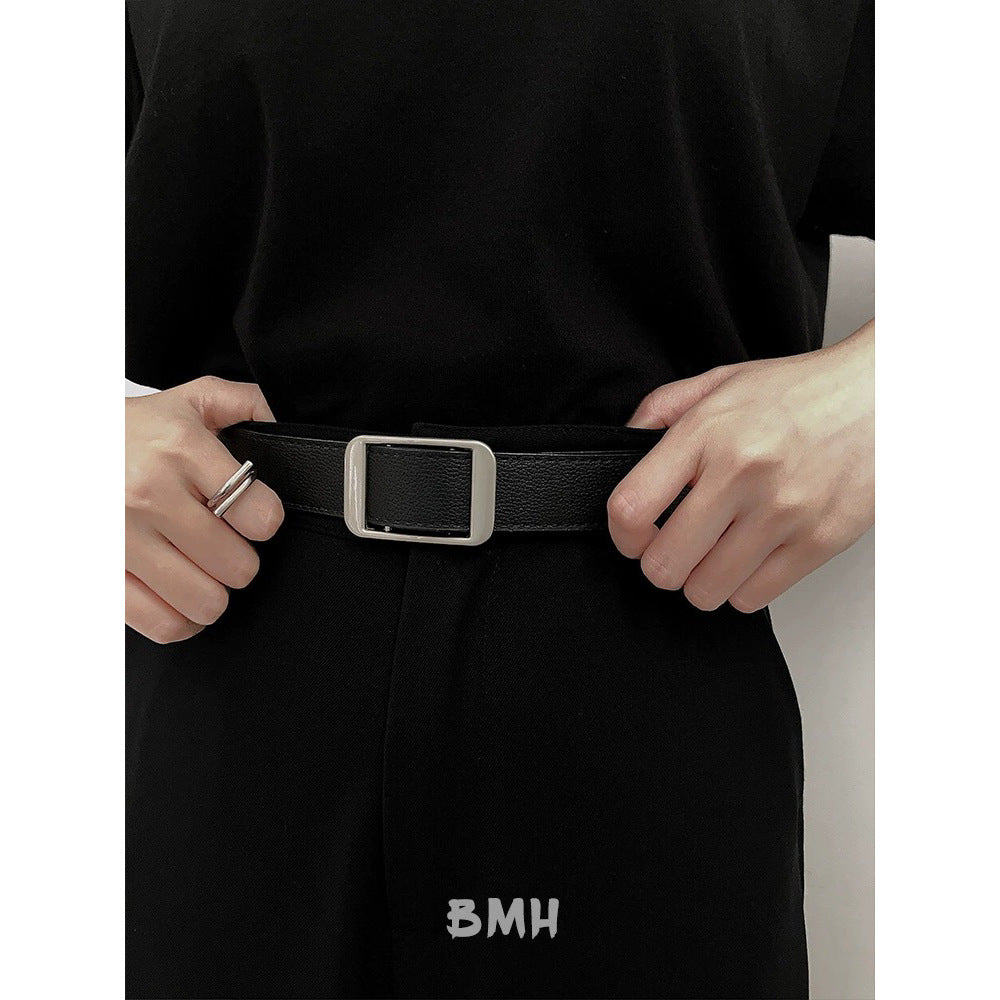 Retro versatile buttoned leather belt