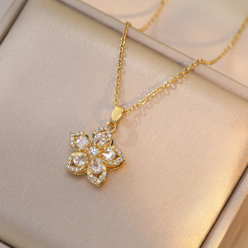 Rotating Floral Zircon Necklace