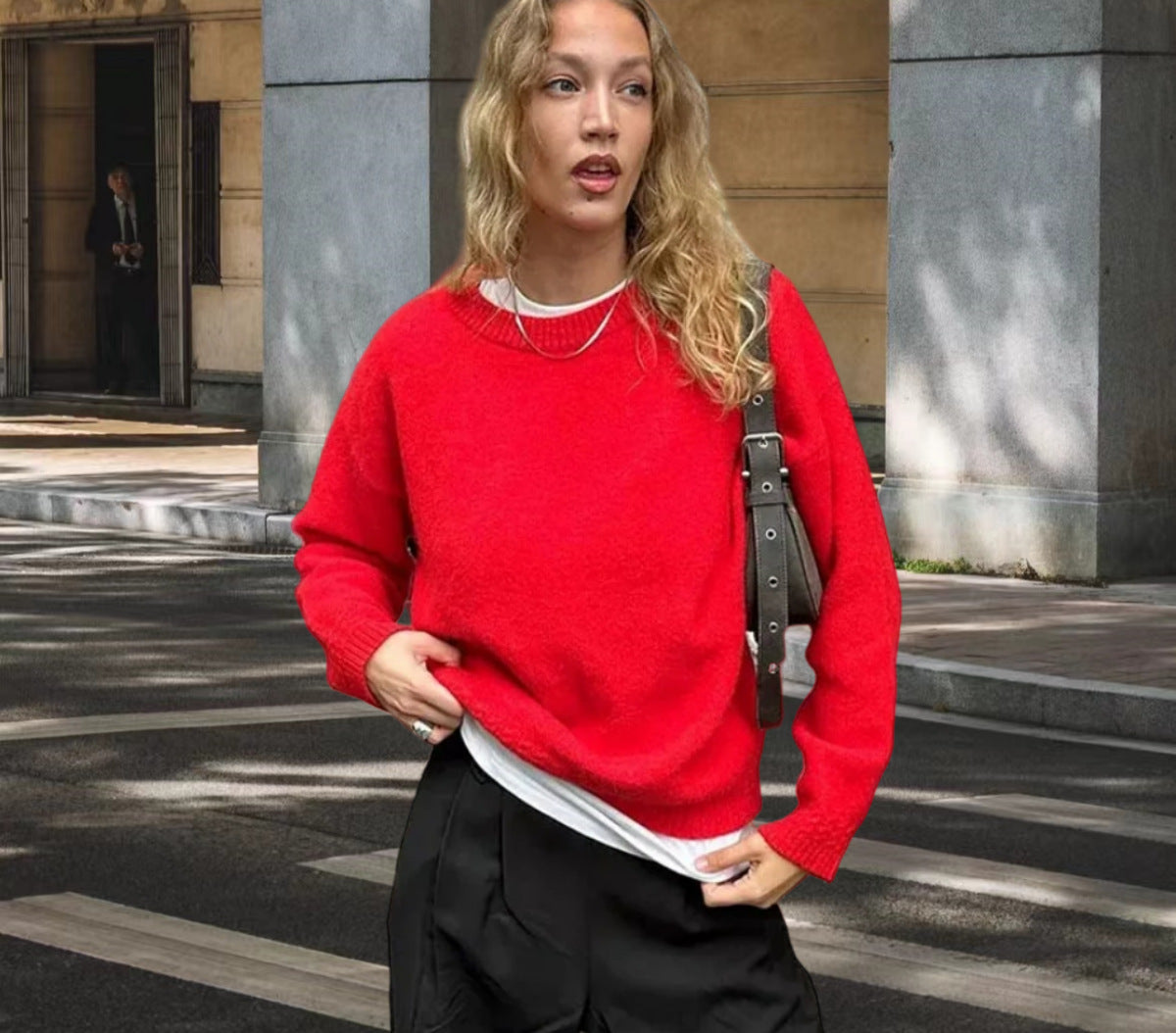 Round-neck loose-fitting pullover long-sleeve