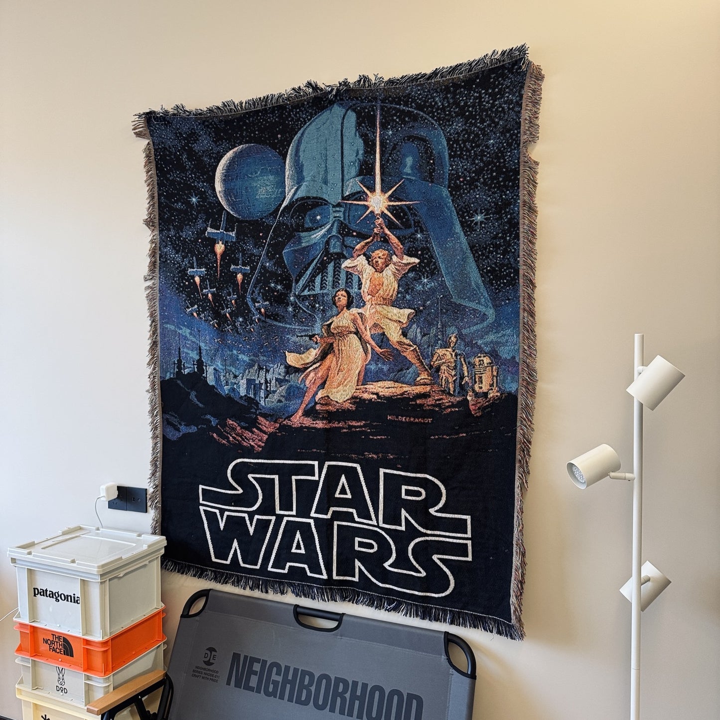 Sci-fi American Retro Tapestry
