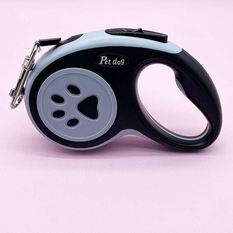 Self-expanding dog leash