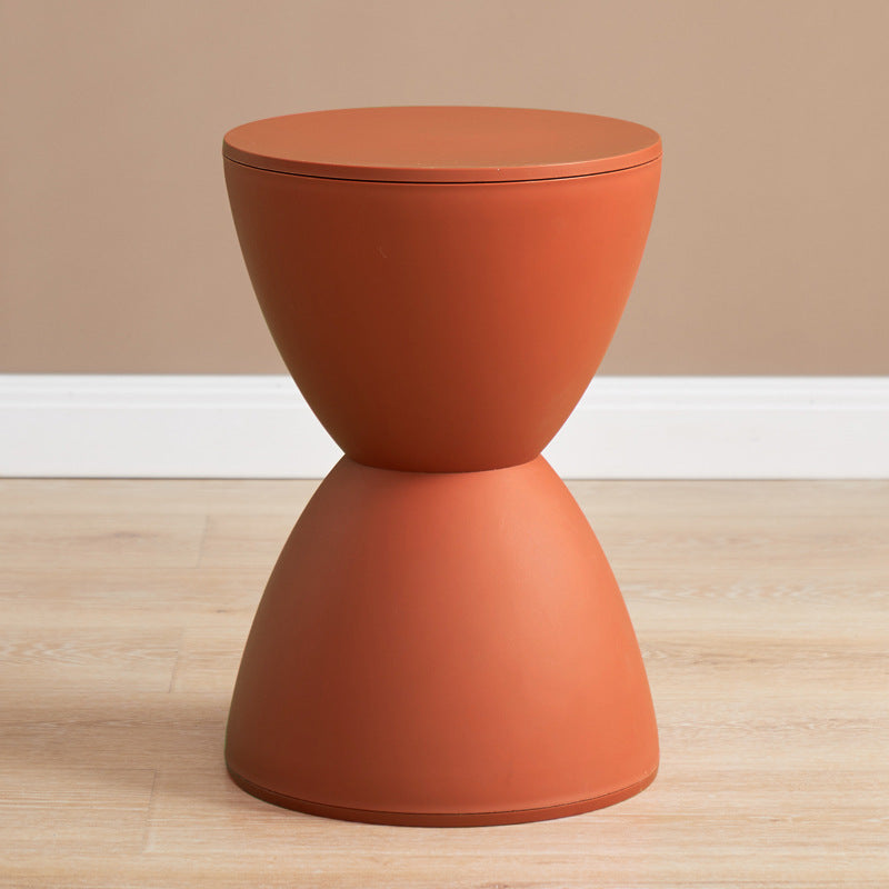 Simple modern round chair