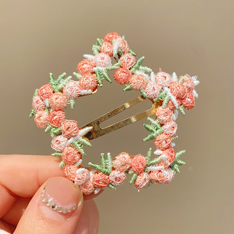 Small floral hairpin
