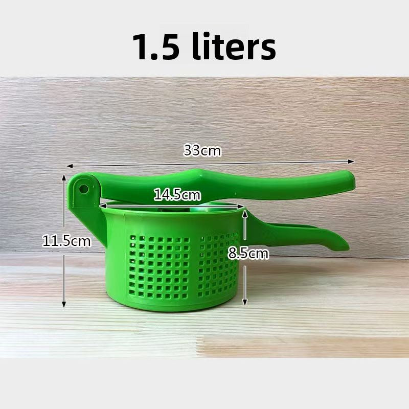 Squeezing vegetable machine