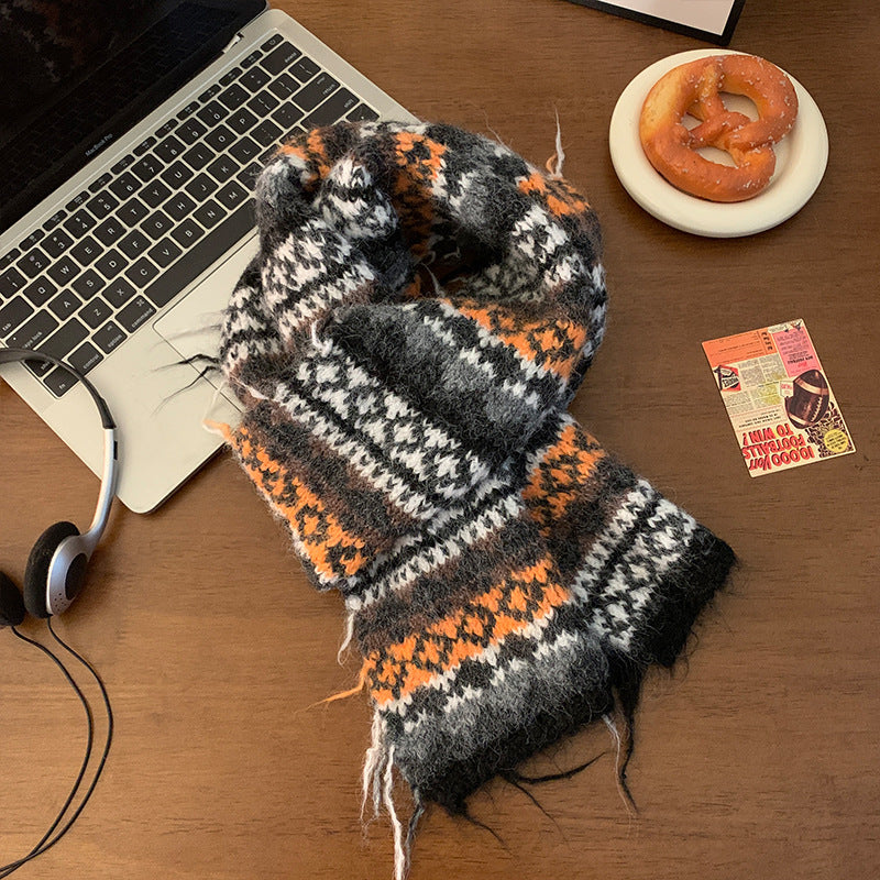 Women's Knitted Wool Scarf