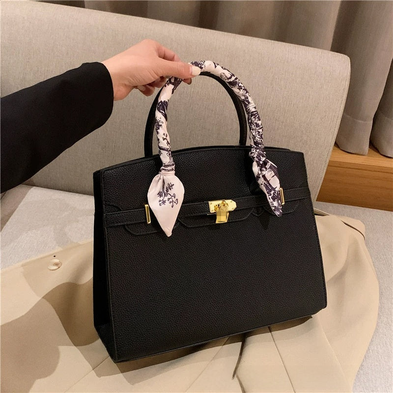 Women's Lock Detail Crossbody Bag with Litchi Pattern