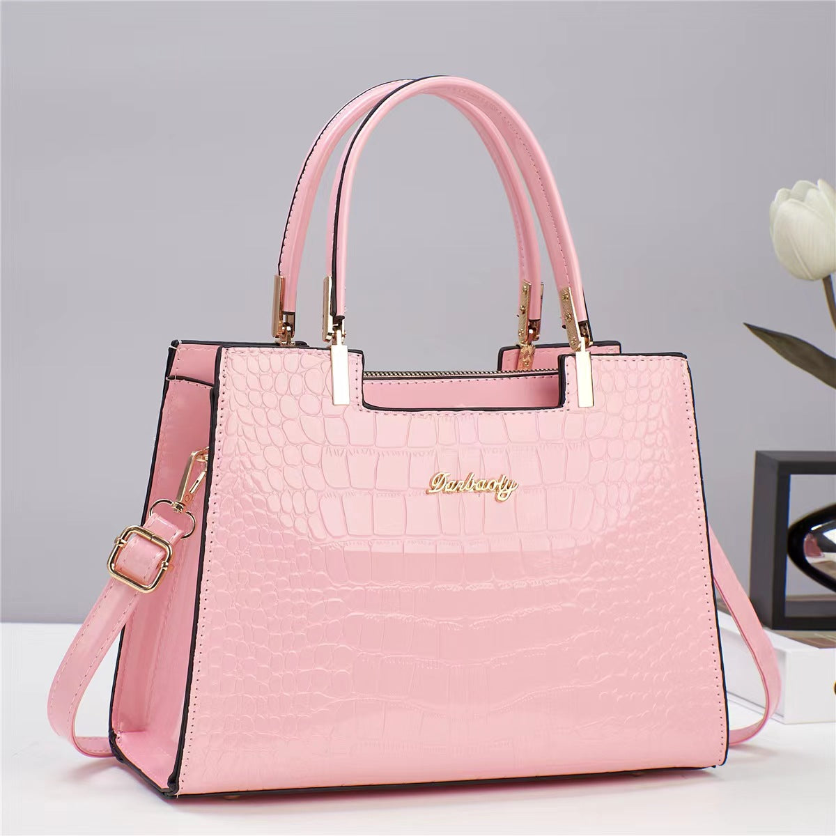 Womens Fashion Shoulder Handbag