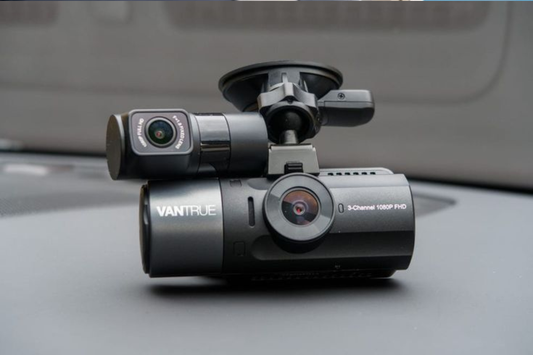 Best dash cam under 100 for safe and smart driving