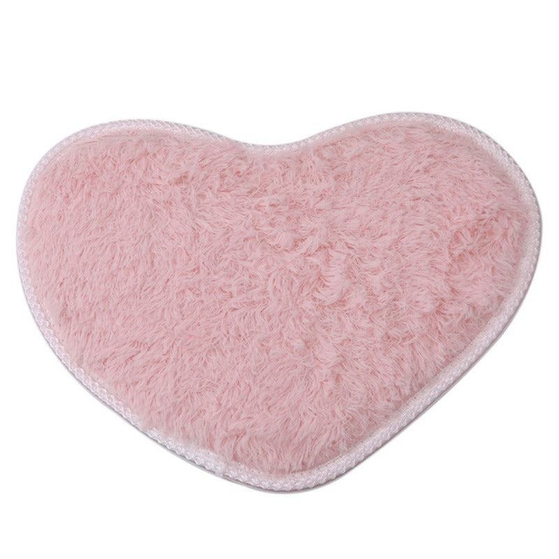 Heart-Shaped Silk Wool Floor Mat Cute Lint-Free Bedroom