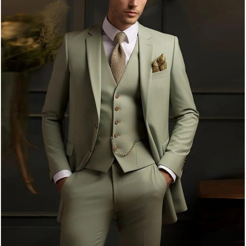 Men’s Three-Piece Solid-Color Suit – Stylish & Sophisticated.