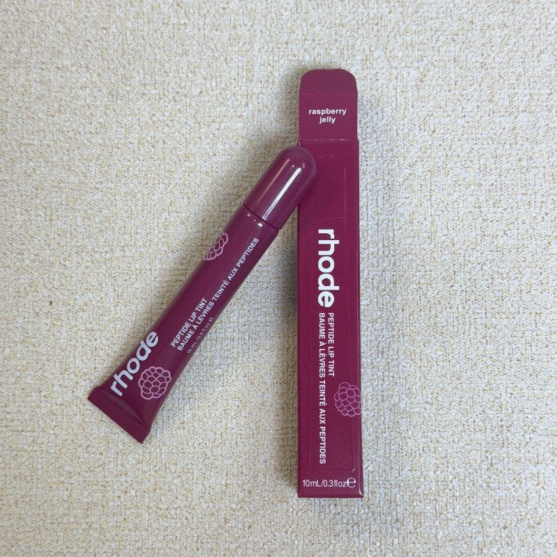 Moisturizing tinted lip gloss and lipstick