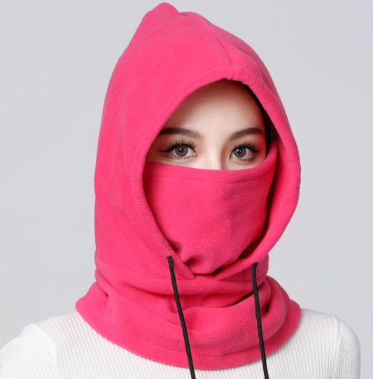 Buy Luxury Skullies & Beanies for Modern Cold Weather Wear.