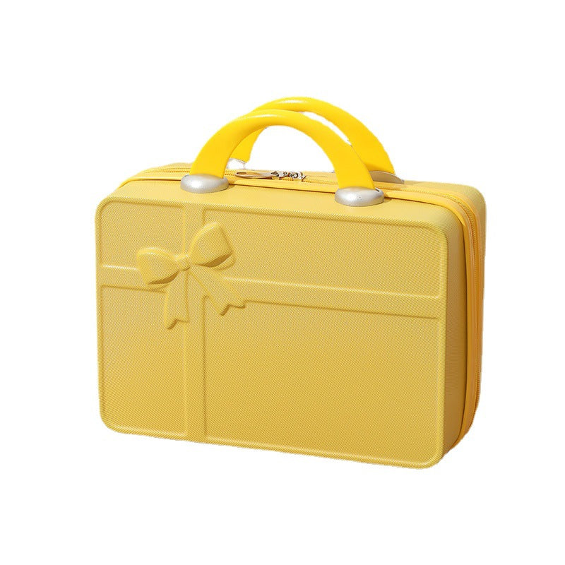 14-inch handbag for fashionable makeup