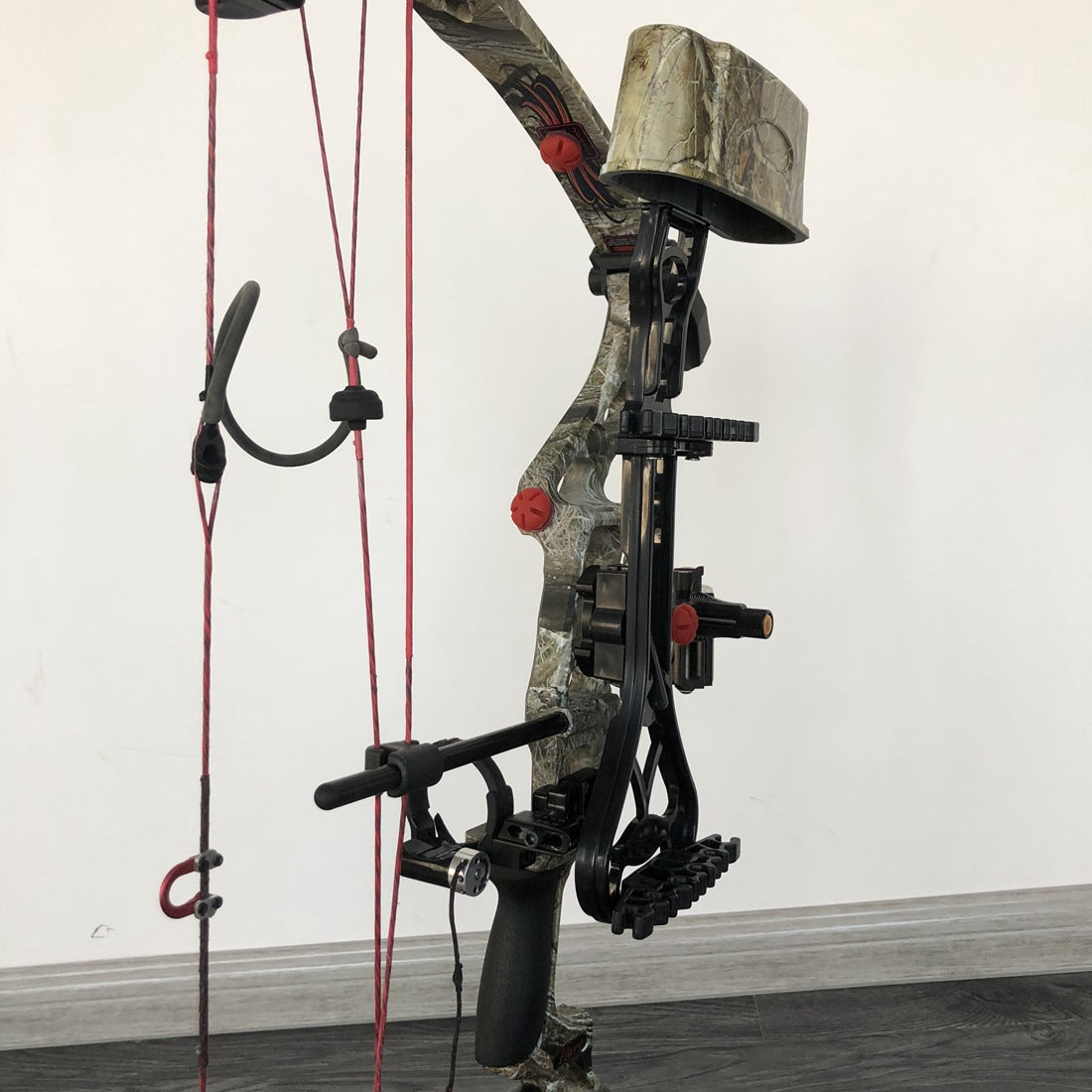 Compound Bow and Arrow Box – Complete Archery Equipment Set