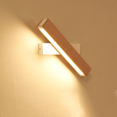 Modern Wooden LED Wall Lamp – Adjustable Lighting for Dining
