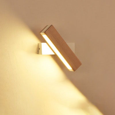 Modern Wooden LED Wall Lamp – Adjustable Lighting for Dining