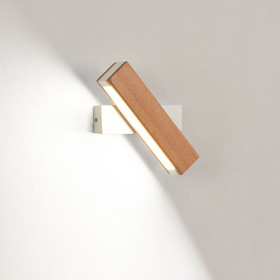 Modern Wooden LED Wall Lamp – Adjustable Lighting for Dining